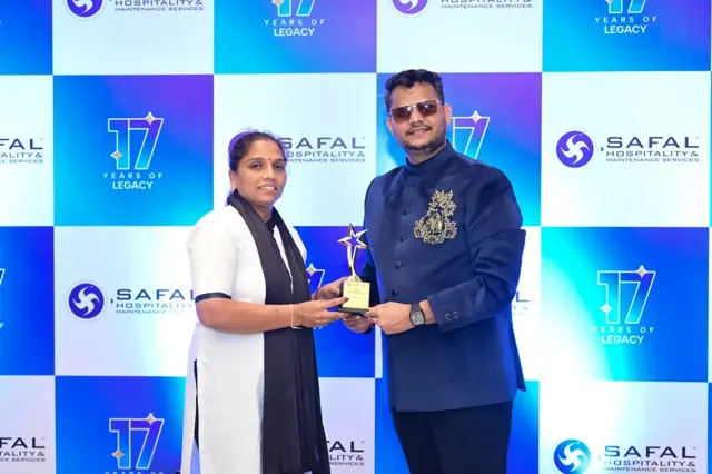 Awards Night &ndash; Safal Hospitality 17 years of legacy celebration