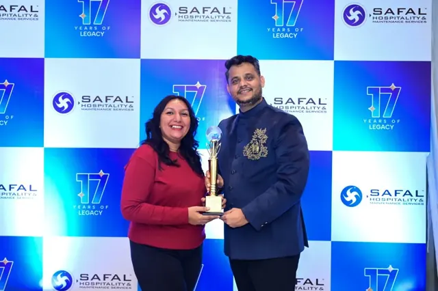 Awards Night &ndash; Safal Hospitality 17 years of legacy celebration