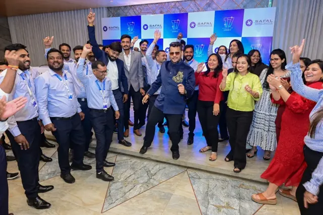 Dance Floor &ndash; Safal Hospitality 17 years of legacy celebration