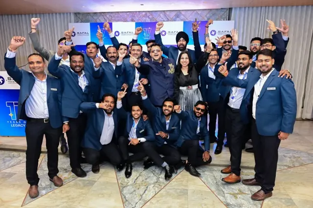 Dance Floor &ndash; Safal Hospitality 17 years of legacy celebration