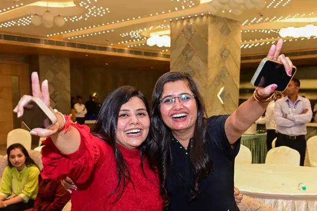 Dance Floor &ndash; Safal Hospitality 17 years of legacy celebration